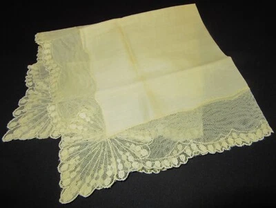 Vintage Hankie Sunny Yellow Netted Trim BEAUTY!! - Image 1 of 3
