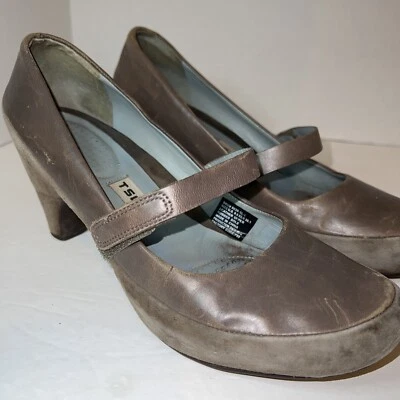 Женские босоножки Tsubo модель Mary Jane серо-коричневая кожа замша бывшие в употреблении - Изображение 1 из 4