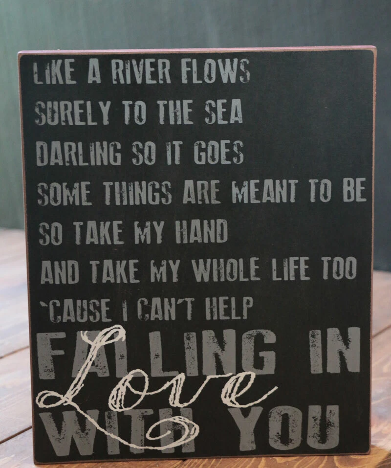 Letrero de madera enamorándose de usted decoración de pared rústica cita inspiradora 12x10" Foto 1 de 1