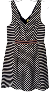 Maeve Anthropologie Chevron Mitered Stripe Knee Length Dress Size 10 - Picture 1 of 10