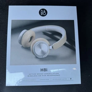 Bang & Olufsen H8i Cuffie Bluetooth On-Ear Wireless, Beige - Foto 1 di 3