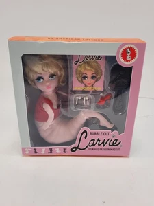 Larvie Barbie Puppe Mock Teen Age Fashion Madenblond - Bild 1 von 3