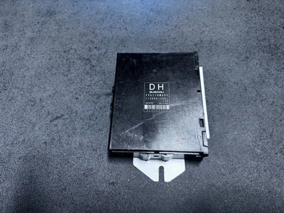 Subaru Impreza 2008-2011 módulo de control del motor usado control electrónico OEM Foto 1 de 4