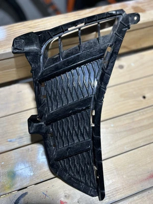 Hyundai Sonata 2020 2022 izquierda y derecha de moldura de parachoques Foto 1 de 4