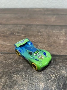 Disney Pixar Cars 2 - CARNIVAL CUP CARLA VELOSO - 1:55 Diecast - Picture 1 of 12