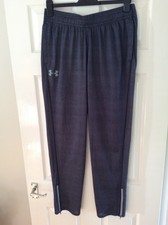Under Armour Lightweight Training Pants Size L (34”W & 31”L)