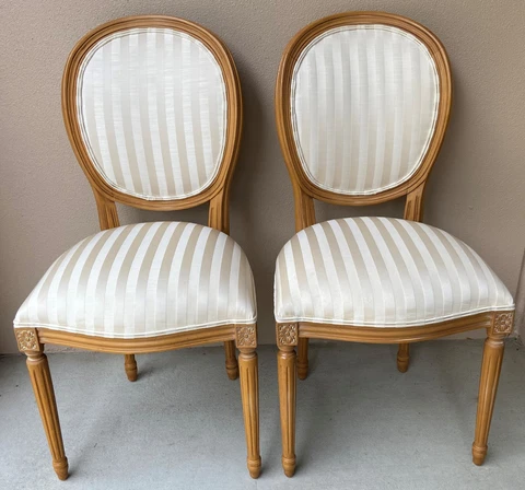 Pair of Ethan Allen Josephine #137111 Medallion Back French Country Side Chairs Cover