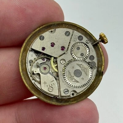 23.5mm Rotary Mens Peseux 320 Manual Wind 15 Jewels Watch Movement PARTS REPAIR - Image 1 of 4