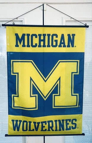 Wolverines™ Michigan® HANGING BANNER W-31" X L-42 INSIDE OR OUTDOORS MINT Cover