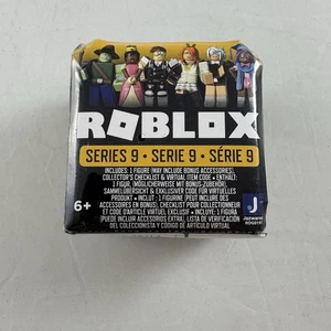 Roblox  Series 9 1 figure virtual item code collectors checklist SEALED - Bild 1 von 6