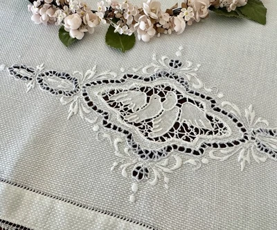 Toalha de linho antiga italiana bordada agulha renda Lovebirds Huck - Imagem 1 de 4