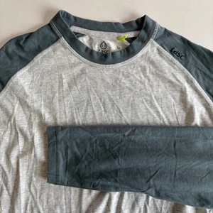 Camisa Tasc Para Hombre Mediana Carrollton Bloqueada Manga Larga Gris Tormenta Bambú Nueva Sin Etiquetas - Imagen 1 de 7