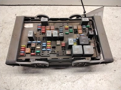 Motor de caja de fusibles compatible con 07-09 AVALANCHE 1500 372153 Foto 1 de 4