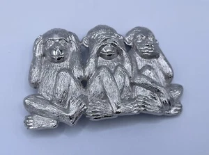 Vintage Susan Maddox 1996 3 Wise Monkeys Gürtelschnalle - Bild 1 von 4