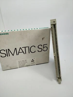 Siemens 6es5451-4ua13 Digital Output Module - Image 1 of 4