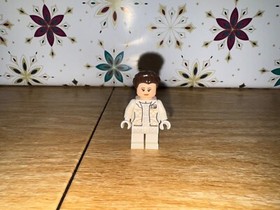 Lego Princess Leia 75192 Hoth Outfit White UCS Star Wars Minifigure SW0878
