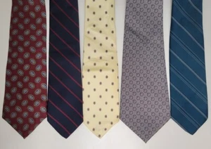 Lot of 5 Vintage Neck Ties - Various Companies & Styles - Skinny & Regular YAJ - Picture 1 of 2