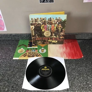 LP THE BEATLES SGT PEPPERS LONELY HEARTS CLUB BAND UK 1ST MONO PRESS EX-/EX- - Picture 1 of 17