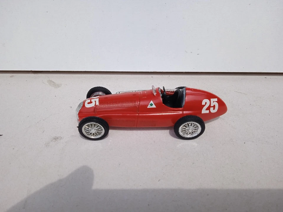 MODELLINO AUTO BRUMM - FERRARI 1:43 N.25 - Immagine 1 di 4