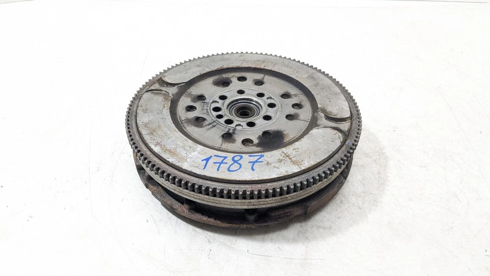 KIA SORENTO MK3 VOLANTE MANUAL 2.2 CRDI DIÉSEL 2015 Foto 1 de 4