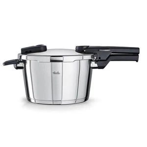 NEW Fissler Vitaquick Premium Pressure Cooker 22cm/4.5L - Picture 1 of 3