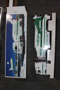1999 Hess Spielzeug LKW und Space Shuttle mit Satellit Neu in Box NOS - Bild 1 von 4
