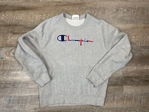 Champion Reverse Weave Crewneck Sweatshirt Women’s Size Medium Chest Logo - Picture 1 of 10