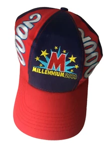 Gorra de béisbol vintage 2000 Millennium roja azul talla 57 cm vtd - Imagen 1 de 4