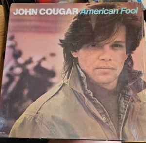 12" Vinyl Record - John Cougar - American Fool - Riva Records - 1982 - Excellent - Imagen 1 de 2
