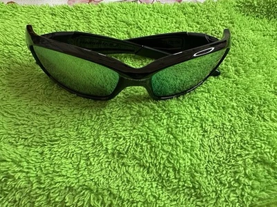 Gafas de sol Oakley con chaqueta recta Foto 1 de 4