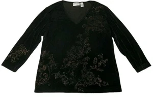 Chico's Travelers Knit Black with Gold Floral Top 3/4 Sleeve V-Neck Shirt Size 1 - Picture 1 of 4
