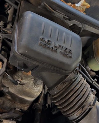 1999-2004 Jeep Grand Cherokee 4.0 Air Box Intake Resonator w/ Gasket 04854013 - Image 1 of 2