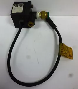 Numatics DPS-180N-1 Pressure Sensor - Picture 1 of 4