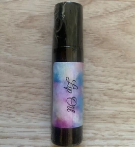lip oil - Picture 1 of 1
