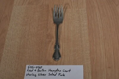 Вилка для салата из чистого серебра Reed & Barton Hampton Court (545-050) - Изображение 1 из 3