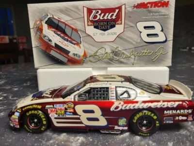 1:24 Dale Earnhardt Jr #8 Budweiser Born On Date Duelo 17 FEB 2005 1/13.752 Foto 1 de 4