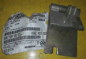 FABRICANTE DE EQUIPOS ORIGINALES FRIGHTLINER CONJUNTO DE BISAGRAS PUERTA INFERIOR 680-720-05-37 - Imagen 1 de 5