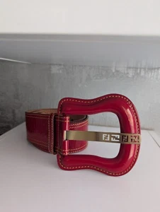 Fendi B Hebilla Borgoña Rojo Charol Vestido Ancho Top Blusa Cinturón 32" 95 cm - Imagen 1 de 18