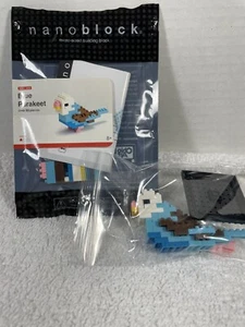 NANOBLOCK Mini-Model Kits - White Dog & Dish, Blue Parakeet - All parts included - Picture 1 of 2