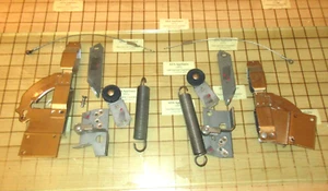 Thermador CMT Oven Hinge Set Complete 00415666, 485369, 14-11-605, 14-11-886 - Picture 1 of 1