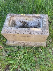 Vase Pflanzgefäß Blumentopf Pokal Brunnen Steinfiguren Jardiniere Pflanzgefäß - Bild 1 von 6