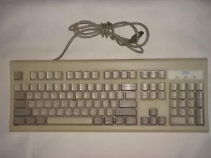 IBM Rapid Response VTG Keyboard Wired PS/2 Model KB-3923 - Tested Working - Picture 1 of 3
