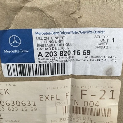 Conjunto de faros LH para conductor OEM 2001-2007 W203 NUEVO DE STOCK genuino Mercedes OEM 203-820-15-59 Foto 1 de 4
