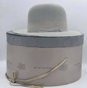 Cappello vintage Royal De Luxe Stetson strada aperta anni 50 pancia argento 7 1/4 con scatola - Foto 1 di 12