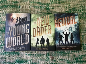 The Young World Trilogy Lot of 3 hardcovers By Chris Weitz Young World SIGNED - Picture 1 of 4