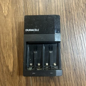 Duracell CEF14NA4 Black Ion Speed 1000 NiMH Battery Charger with 1000 MW. - Picture 1 of 3