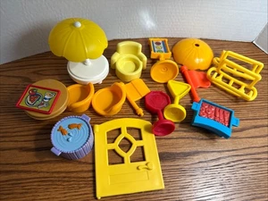 Vintage Fisher Price Little People Playset Replacement Parts & Accessories - Picture 1 of 5
