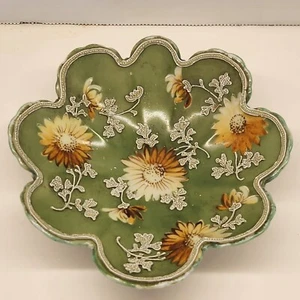 Vtg Porcelain Handpainted Chrysanthemum With Moriage Bowl 5.5" Wide - Picture 1 of 13