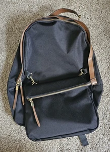TOMMY BAHAMA Mochila de Viaje para Laptop Bolso Bandolera Negro Imitación Cuero Borde - Imagen 1 de 7