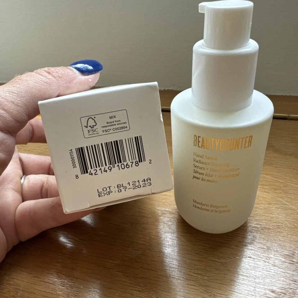 *Beautycounter* Suero y desinfectante de manos potenciador de la luminosidad para salvar manos - ¡NUEVO! - Foto 1 de 1